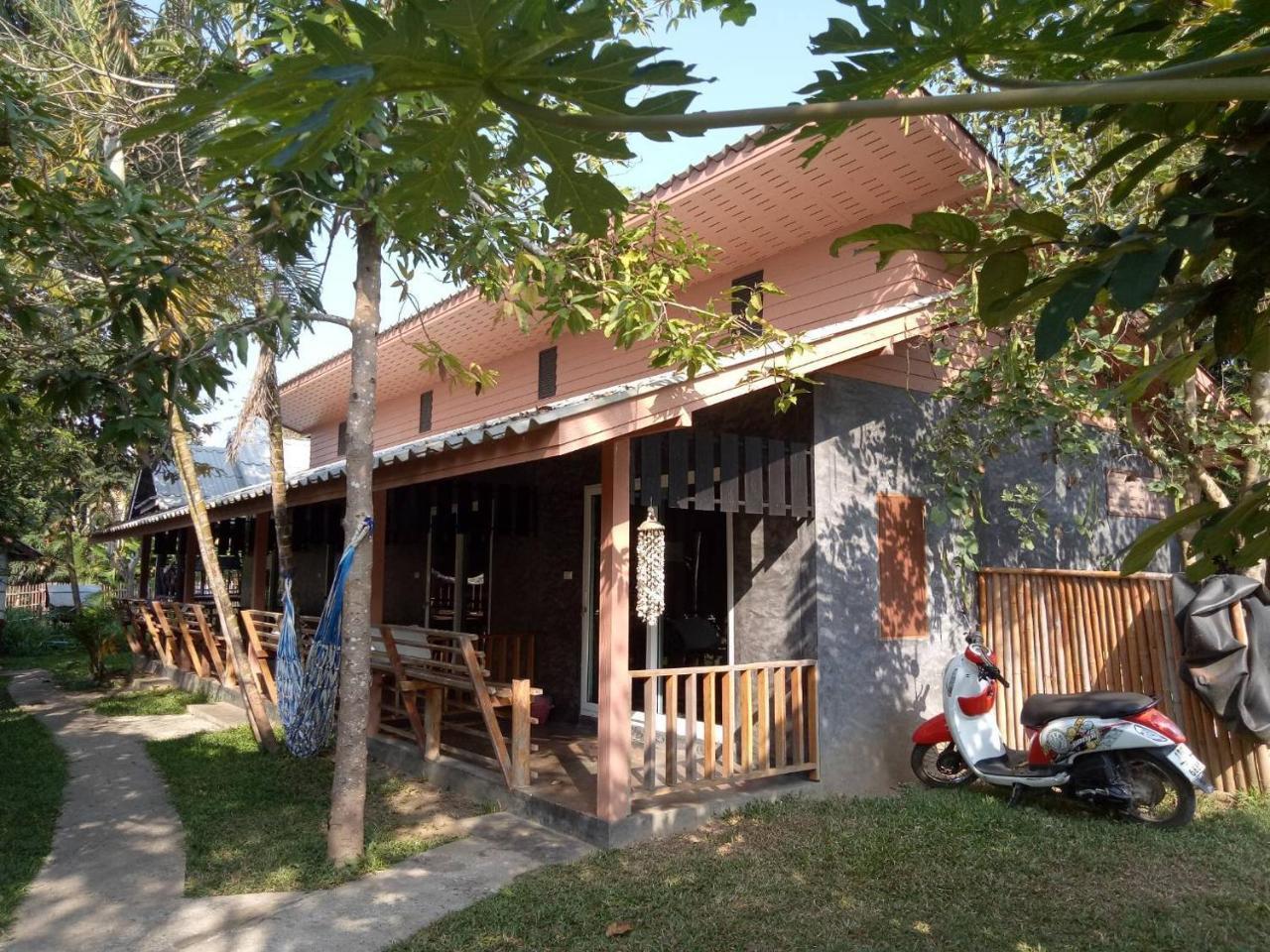 Family Hut Pai Hotel Eksteriør billede